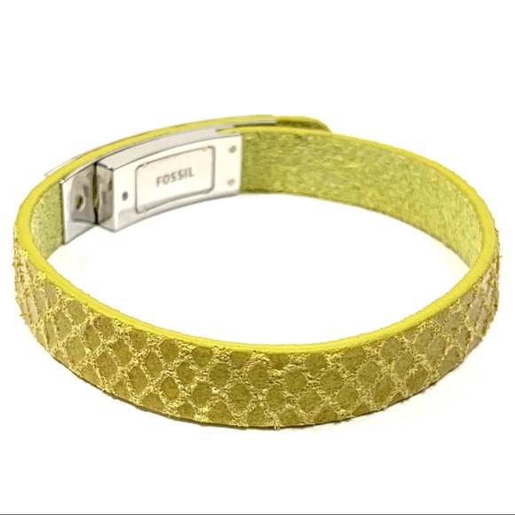 Fossil Yellow Leather Turnlock Wrist Wrap - Picture 2 of 4